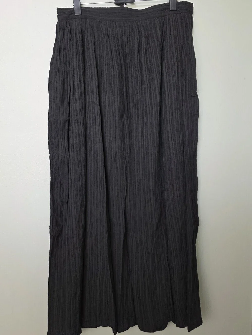 Lulus Midsummer Memories Black Mid-Rise Textured Maxi Skirt - Large - NWT!